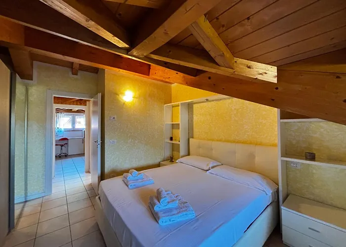 Casa - Larihome A100 *