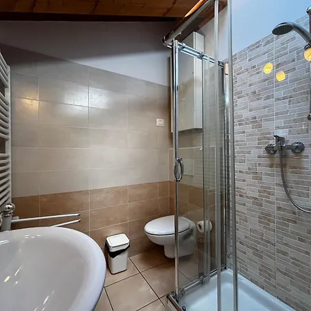 Appartamento Casa - Larihome A100 *