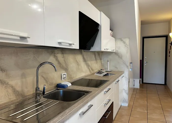 Casa - Larihome A100 Διαμέρισμα Gravedona